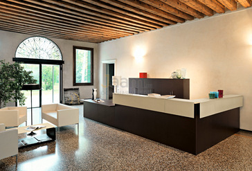 Стойка ресепшн Factory